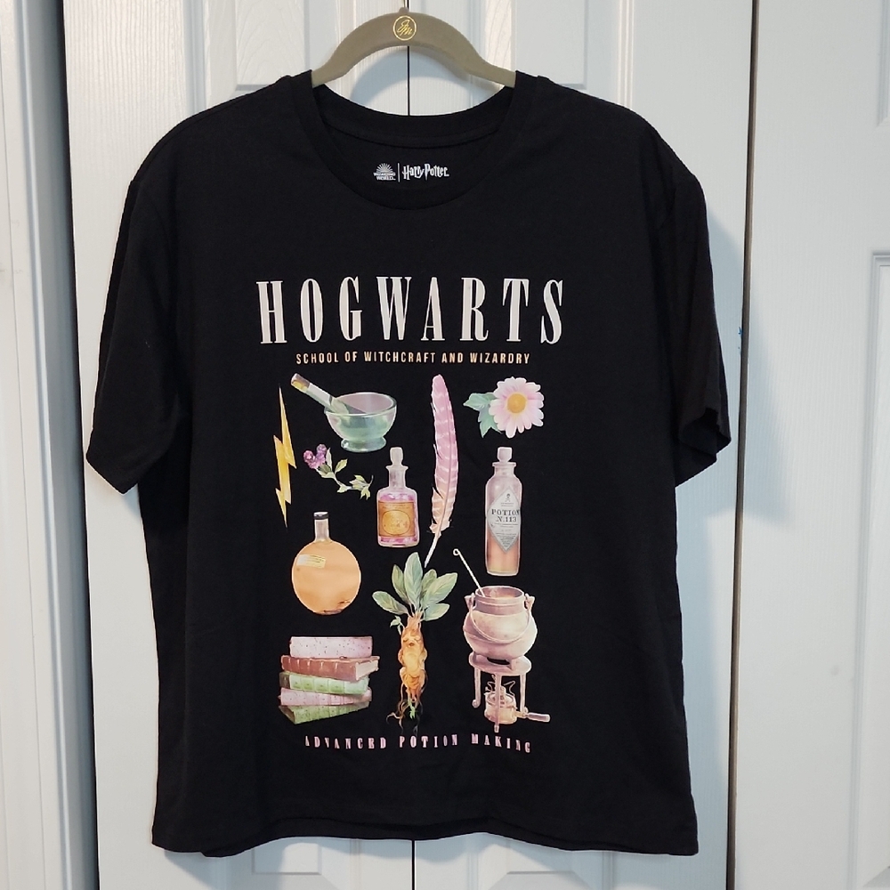 Warner Bros. Black Harry Potter T-Shirt